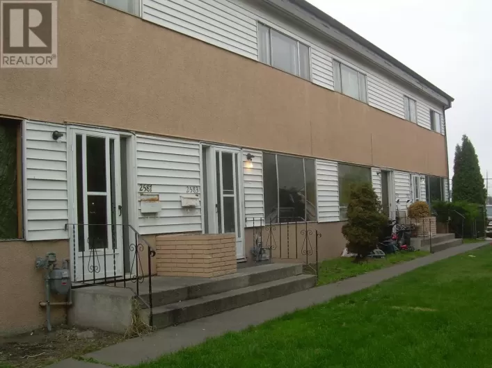 2575-2587 THOMPSON DRIVE, Kamloops