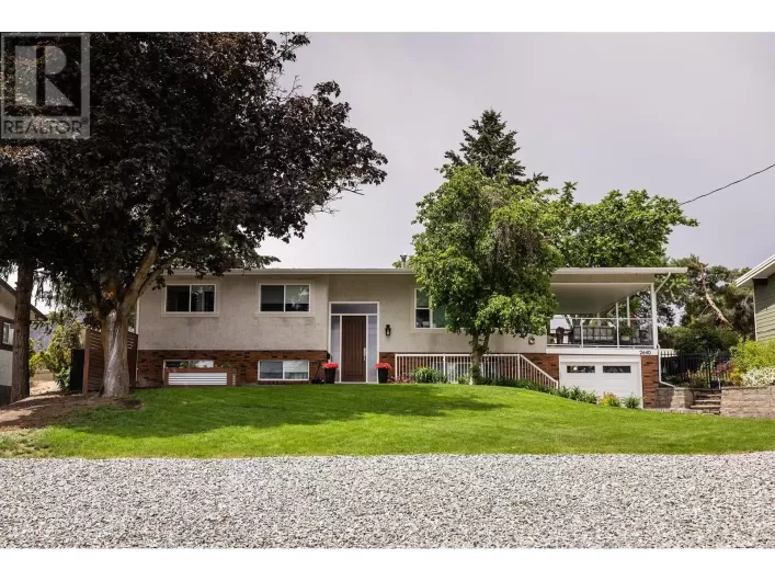 2640 Thacker Drive, West Kelowna