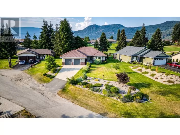 2642 Golf View Place, Blind Bay