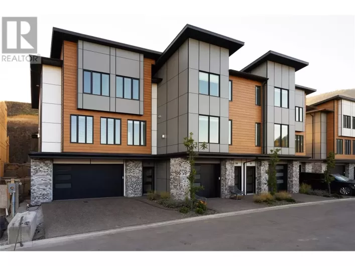 2835 Canyon Crest Drive Unit# 18, West Kelowna