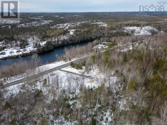 284 East River, Sheet Harbour