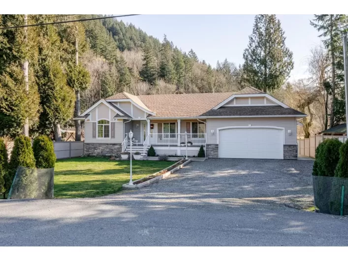 2946 HOT SPRINGS ROAD|Agassiz, Agassiz