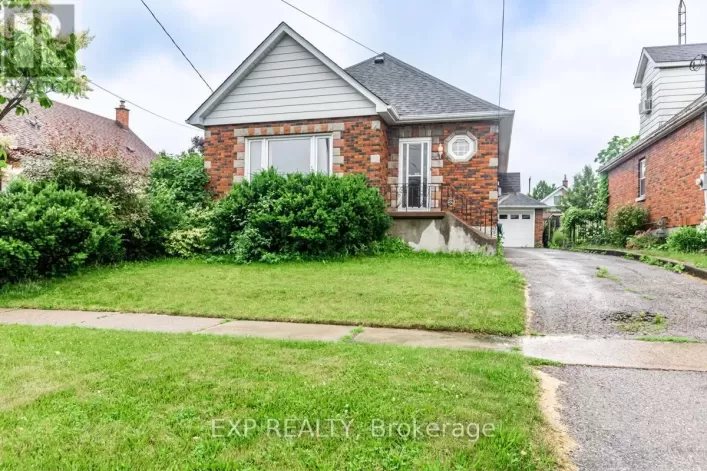 295 MONASH AVENUE, Oshawa