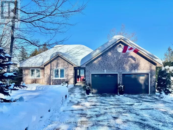 2974 EAGLES CLIFF LANE, Smith-Ennismore-Lakefield