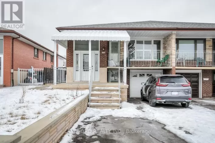 298 HULLMAR DRIVE, Toronto