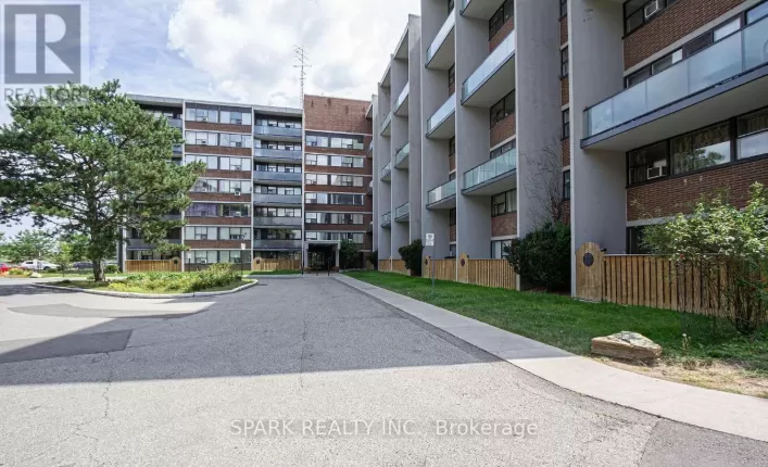 301 - 2121 ROCHE COURT, Mississauga