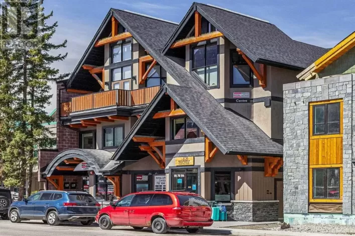 302, 710 10th Street, Canmore