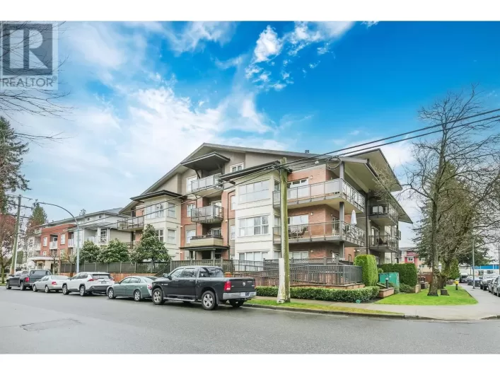 305 1988 SUFFOLK AVENUE, Port Coquitlam