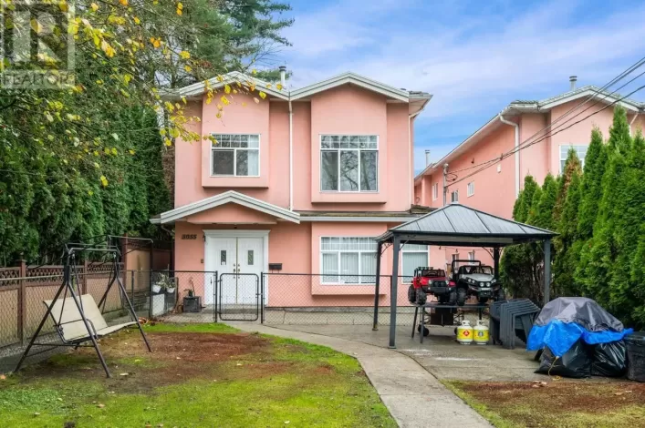 3055 DOUGLAS ROAD, Burnaby