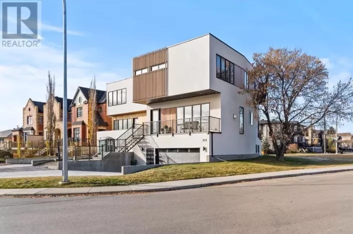 313 13 Street NE, Calgary