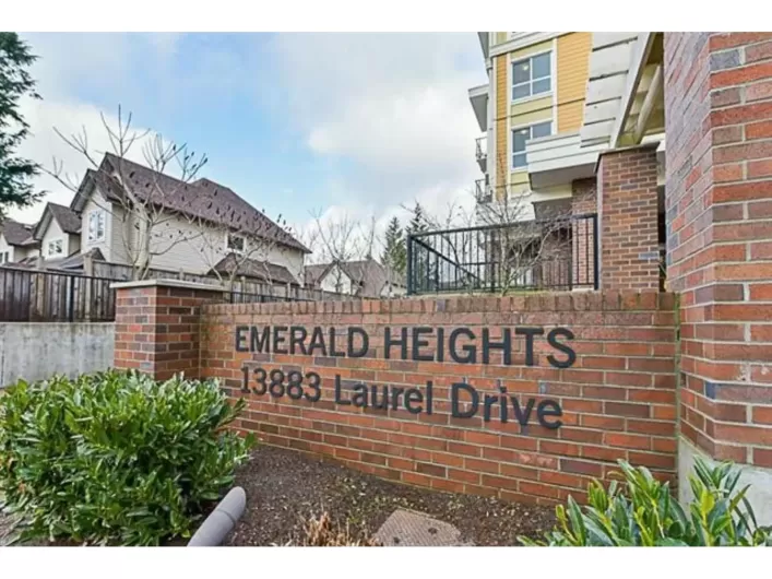 315 13883 LAUREL DRIVE, Surrey