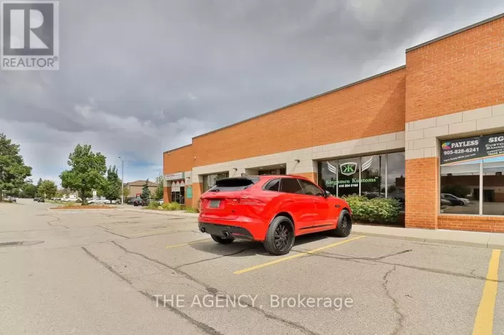 3176 RIDGEWAY DRIVE, Mississauga (Western Business Park)