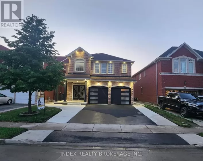 32 CHARGER LANE, Brampton