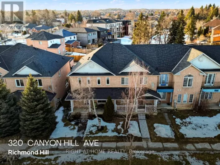 320 CANYON HILL AVENUE, Richmond Hill