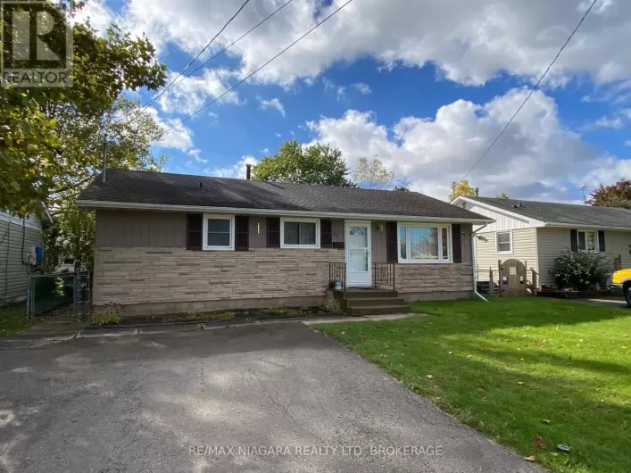 321 DUFFERIN STREET, Fort Erie