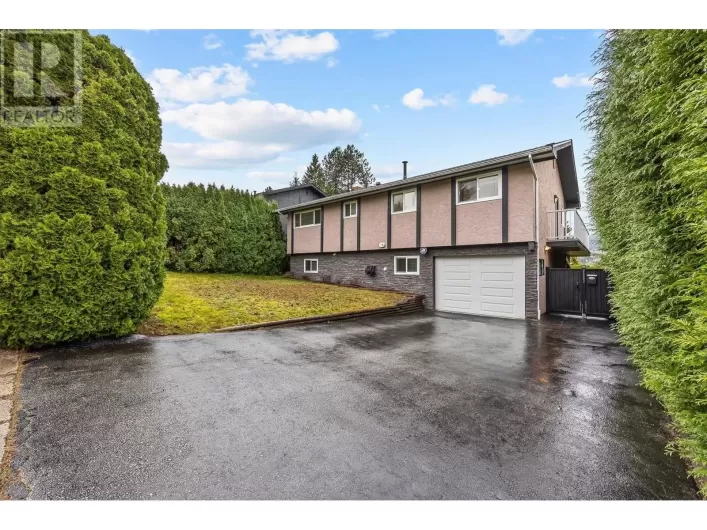 3222 MARINER WAY, Coquitlam