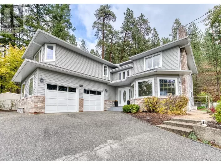 3257 JUNIPER Drive, Naramata