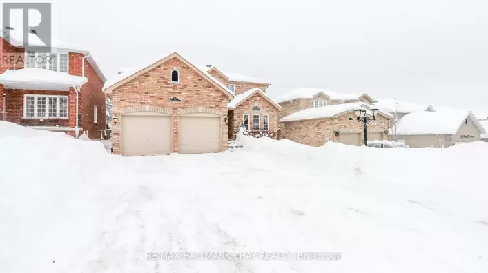 33 PINECLIFF CRESCENT, Barrie