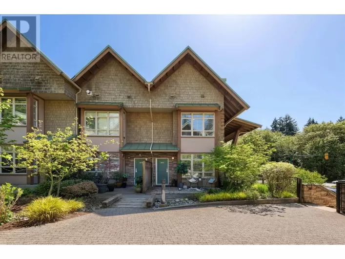 3310 MT SEYMOUR PARKWAY, North Vancouver
