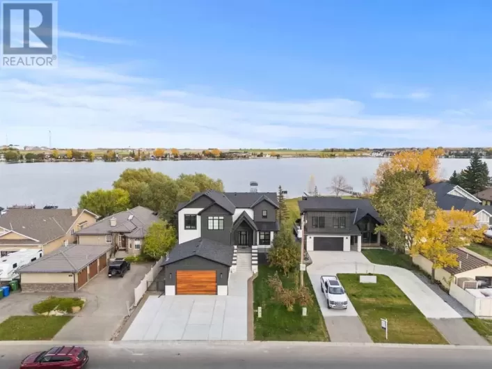 336 West Chestermere Drive, Chestermere