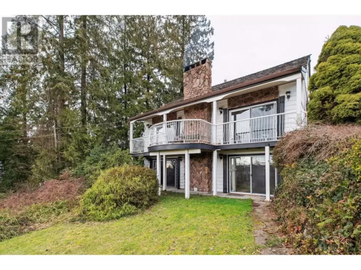 3417 ROXTON AVENUE, Coquitlam