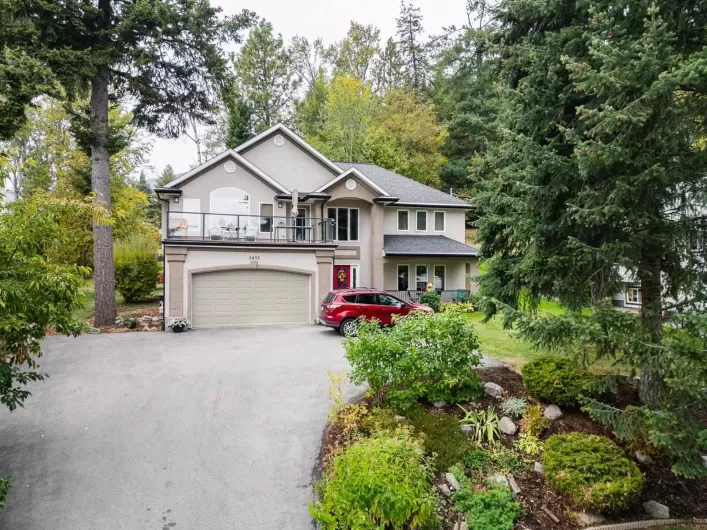 3435 BODARD Drive, Nelson