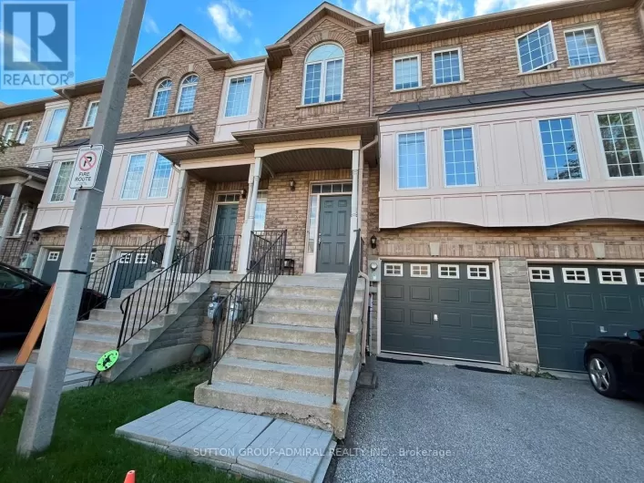 35 - 19 FOXCHASE AVENUE, Vaughan