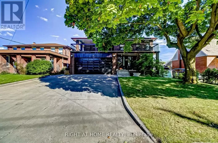 35 HIGHLAND HILL, Toronto