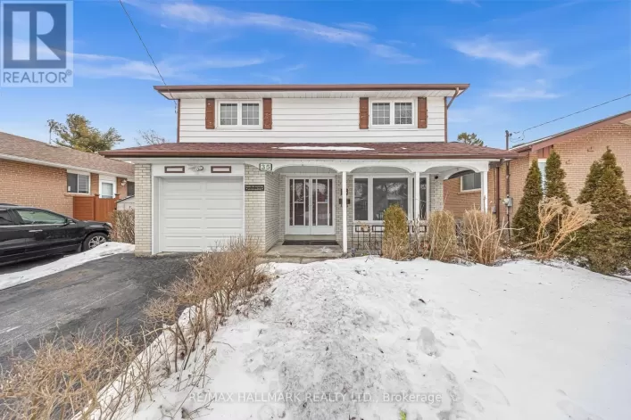 35 ROWALLAN DRIVE, Toronto