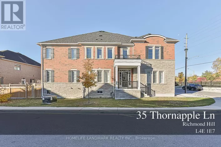 35 THORNAPPLE LANE, Richmond Hill