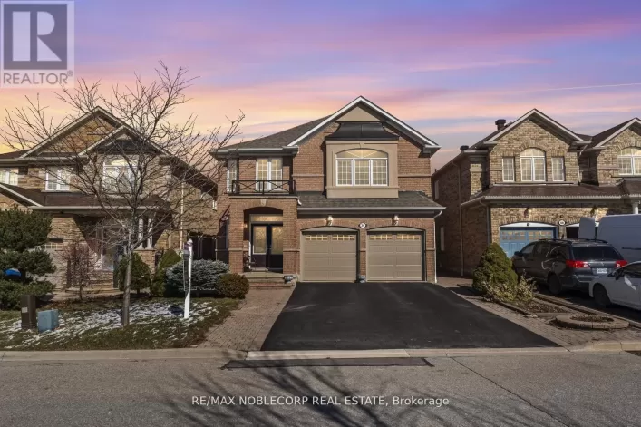 36 VENICE GATE DRIVE, Vaughan