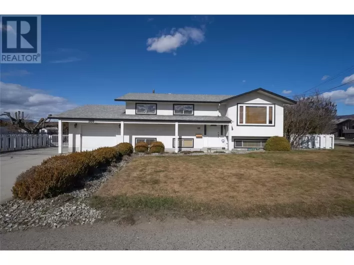 360 McCurdy Road, Kelowna