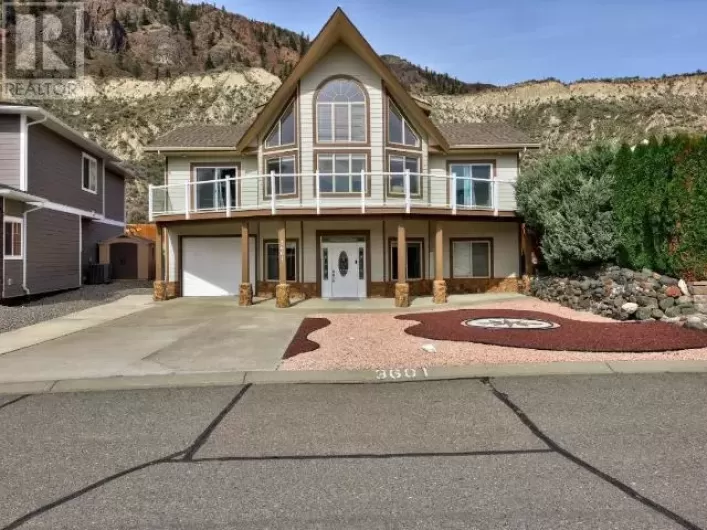 3601 NAVATANEE Drive, Kamloops