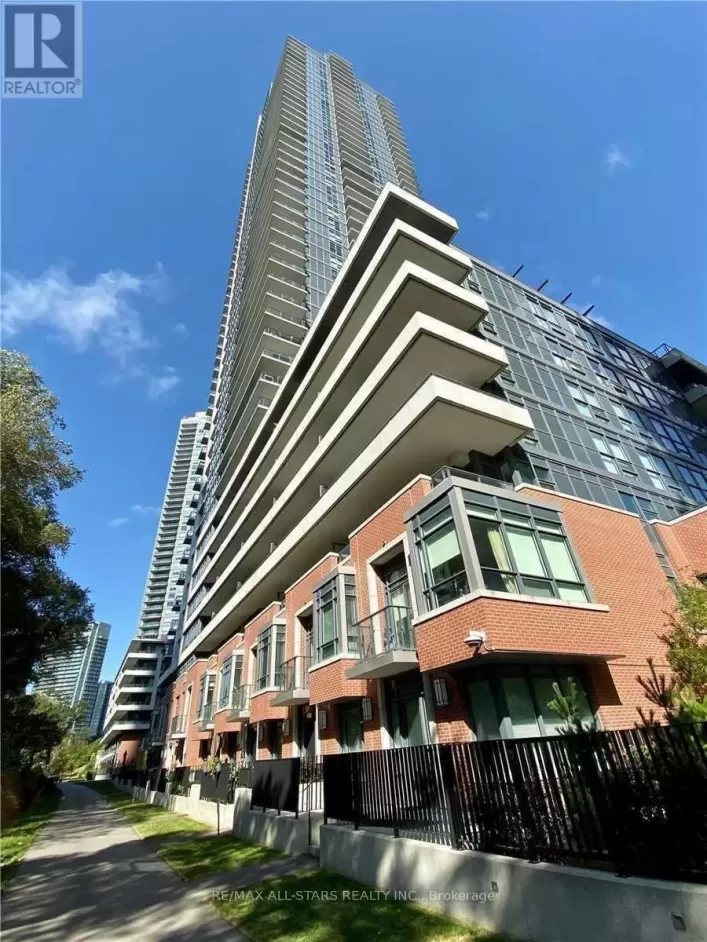 3709 - 2220 LAKE SHORE BOULEVARD W, Toronto