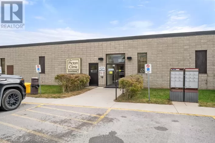 389 UNIT - 5  PICTON MAIN STREET, Prince Edward County