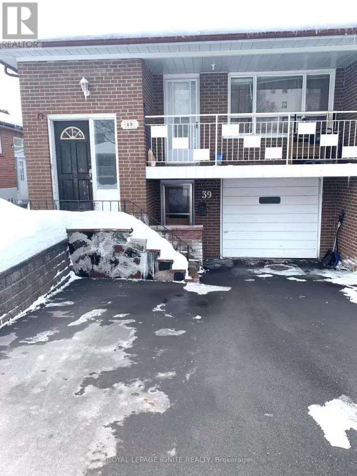 39 ACHILL CRESCENT, Mississauga