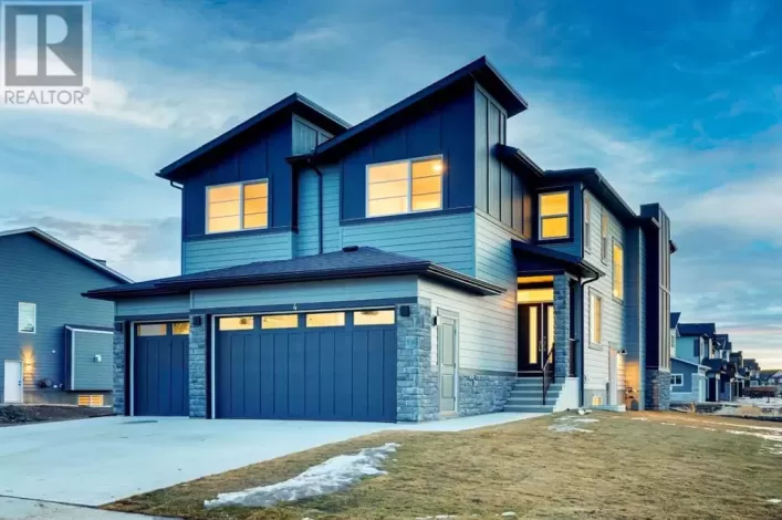 4 South Shore Mount, Chestermere