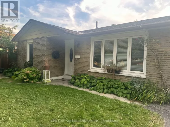 41 RUTHERFORD ROAD N, Brampton (Madoc)