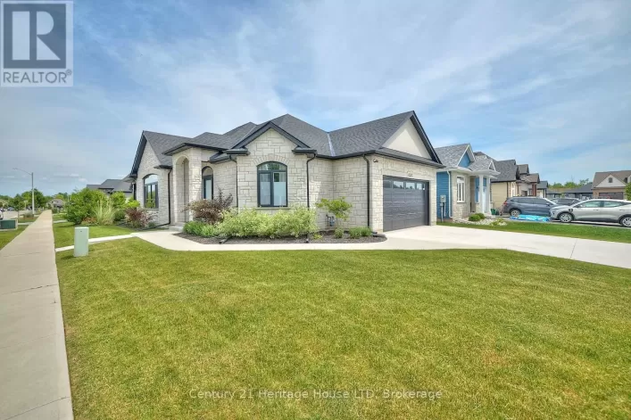 4242 VILLAGE CREEK DRIVE, Fort Erie