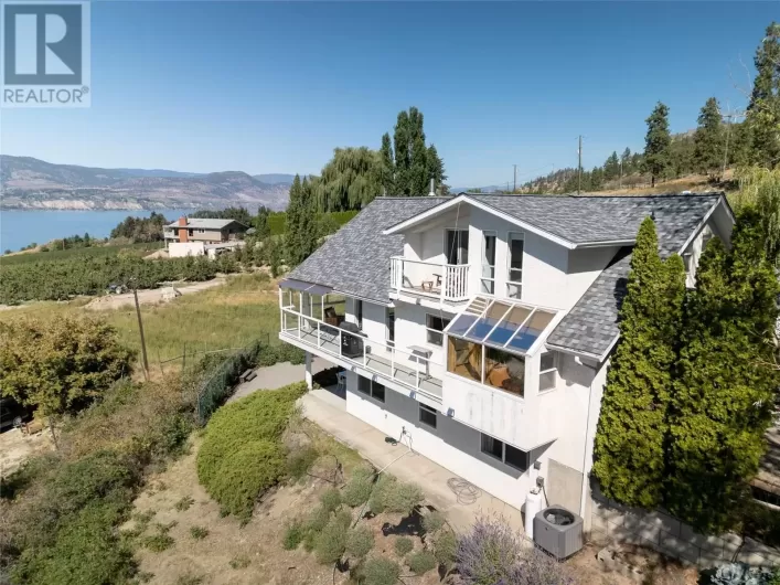 4295 North Naramata Road, Naramata