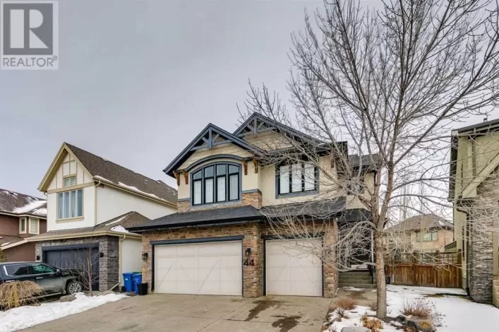 44 West Coach Road SW, Calgary