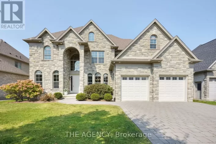 465 EAGLETRACE DRIVE, London