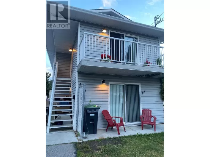 476 TENNIS Street, Penticton