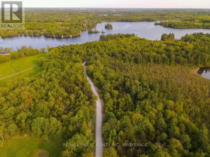 5 HINTERLAND LANE, South Frontenac