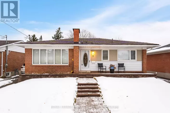 5 STERNE AVENUE, Brampton