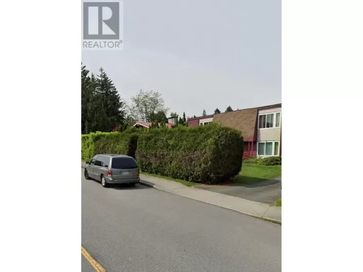 5333 BARKER AVENUE, Burnaby