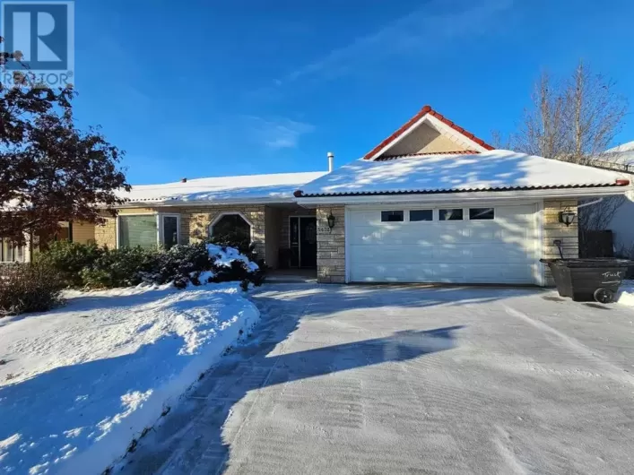 5432 58A StreetCrescent, Lacombe