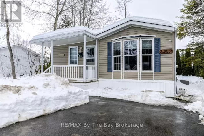 60 TOPAZ STREET, Wasaga Beach