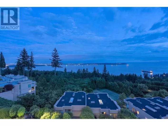 601 3105 DEER RIDGE DRIVE, West Vancouver