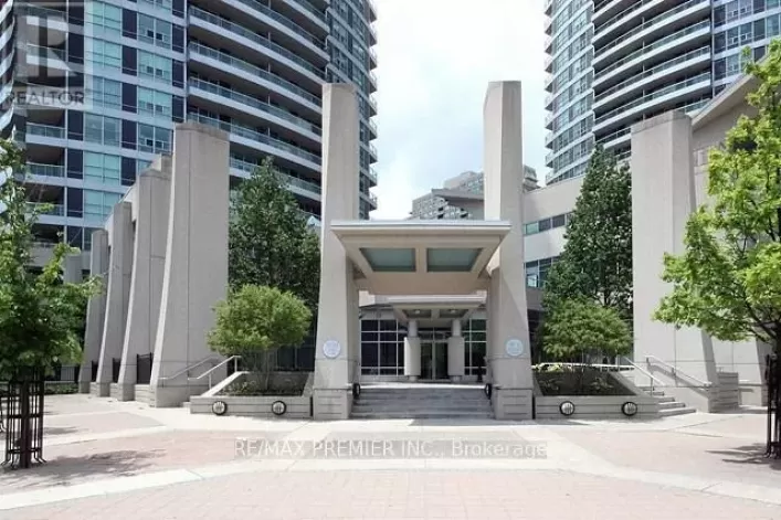 612 - 33 ELM DRIVE W, Mississauga